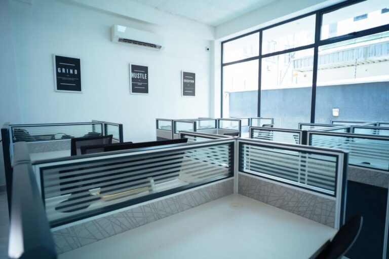 Urban Coworking Hub c7acf898 b48a 405f 816d 77bef14d11ee